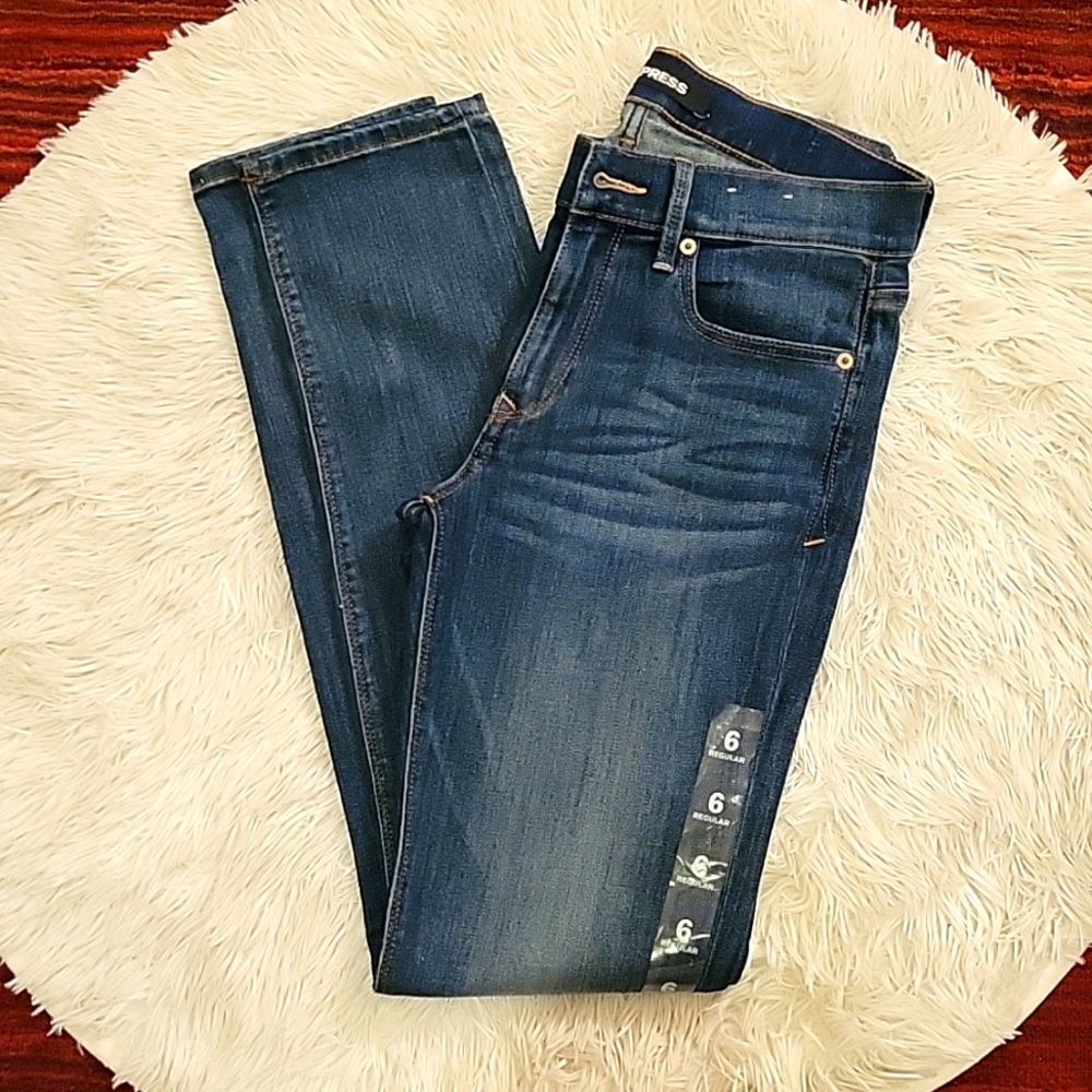 💥 NWOT Express Jeans 💥
